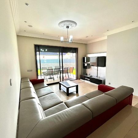 Funtastic Villa With Pool アルブフェイラ エクステリア 写真